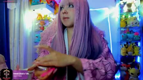 Snapshot of sunofureku_melody chatting on 02.24.25 RAVENCLAU GIRL online show from 02.24.25