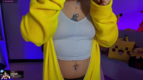 Snapshot of sunofureku_melody chatting on 09.16.25 RAVENCLAU GIRL online show from 09.16.25