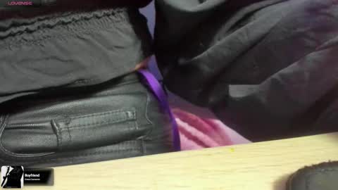 Snapshot of sunofureku_melody chatting on 09.24.25 RAVENCLAU GIRL online show from 09.24.25