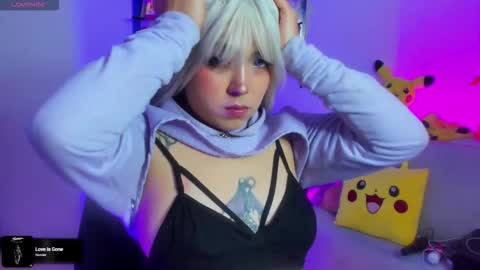 Snapshot of sunofureku_melody chatting on 10.25.25 RAVENCLAU GIRL online show from 10.25.25