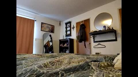 suns0ut_buns0ut online show from 03.06.26