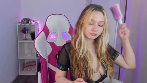 ANGELA online show from 10.16.25