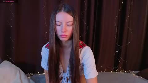 Snapshot of sunshinegirlx chatting on 07.19.26 Alice online show from 07.19.26