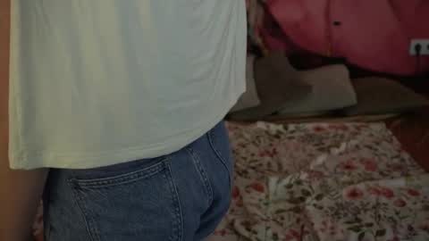 Lola online show from 11.02.25