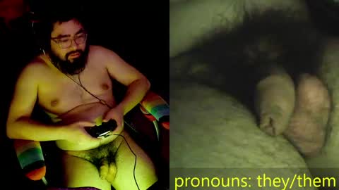 Snapshot of sunshinestreak chatting on 05.30.26 im not actually a man my pronouns are theythem online show from 05.30.26