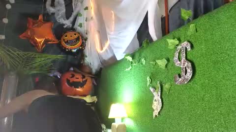 Snapshot of super_jony chatting on 11.02.25 super jony and Marta GMT 1300-1800 every day online show from 11.02.25