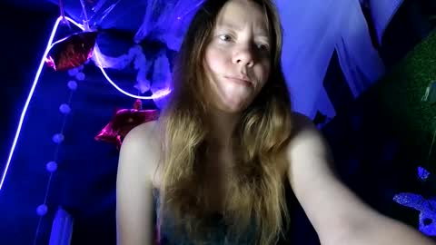 Snapshot of super_jony chatting on 11.05.25 super jony and Marta GMT 1300-1800 every day online show from 11.05.25