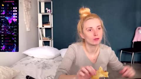 ANNApvt open full info in bio online show from 11.25.25