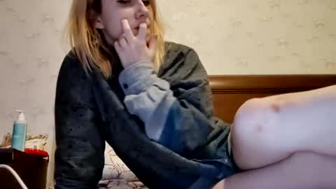 Annie online show from 01.21.25