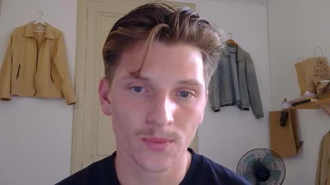 Snapshot of superhardxxxx chatting on 10.21.25 Ctrl My Body online show from 10.21.25