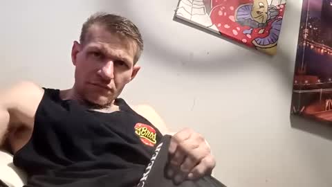 Snapshot of superhornedupgangsta831 chatting on 03.12.25 SuperhorndupGangsta online show from 03.12.25