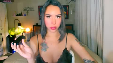 Snapshot of superior_jasmine07 chatting on 09.15.25 mistress jasmine online show from 09.15.25