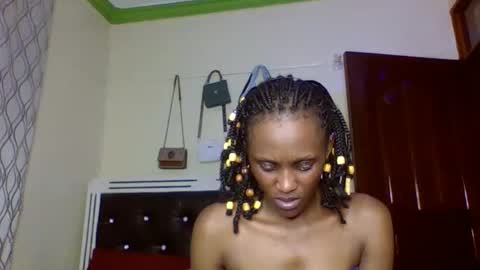 Snapshot of supersexxy_chyna chatting on 05.17.26 supersexxy_chyna online show from 05.17.26