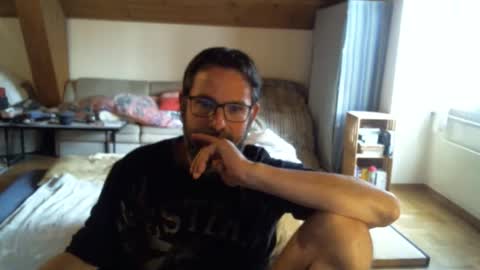 supersquirrel81 online show from 10.03.25