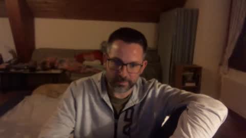 supersquirrel81 online show from 11.24.25