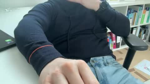 surfstar81 online show from 02.04.26