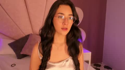 Susann online show from 02.10.25