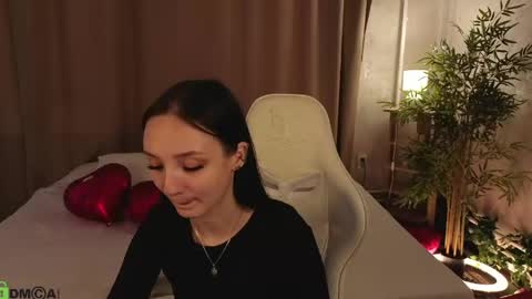 Annie online show from 05.13.26