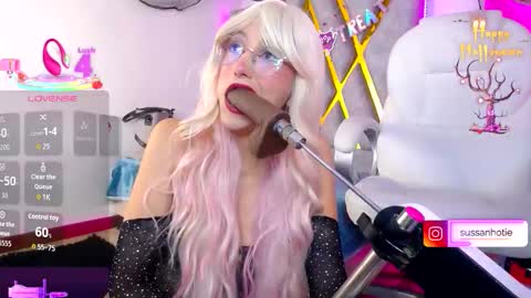 Susan online show from 10.24.25