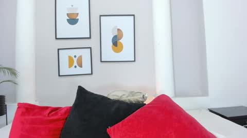 Snapshot of susana_garciia1 chatting on 11.13.25 Susana online show from 11.13.25