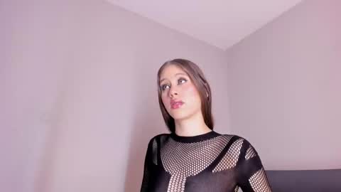susana_huston online show from 11.04.25