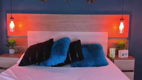 Snapshot of susanadams1 chatting on 10.08.25 Susan online show from 10.08.25