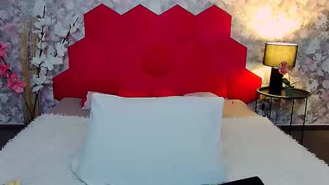 Susane Nori online show from 01.08.26