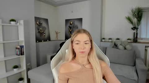 Susan online show from 09.28.25