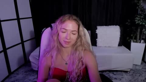 Susan online show from 10.24.25