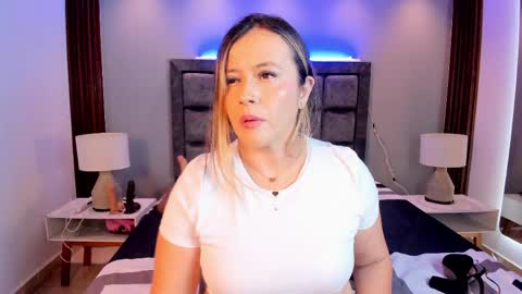 Snapshot of susann_ross chatting on 05.05.26 Susan Everyday From 0530 to 1430 Col Time online show from 05.05.26