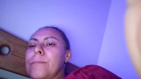 Snapshot of susann_stonee chatting on 01.09.25 Susan online show from 01.09.25