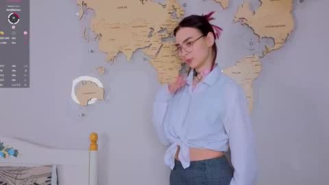 susannahtrojahn online show from 02.09.26