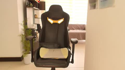 Susan Rhodes online show from 10.28.25