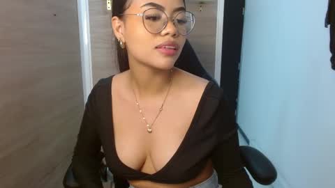 Susan online show from 02.19.25