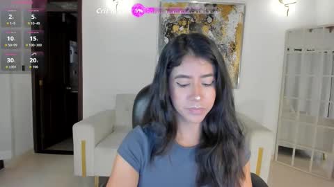 Snapshot of sussanelliot chatting on 11.06.25 Sussan online show from 11.06.25