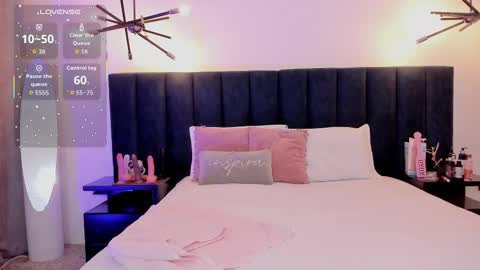 susyy online show from 10.09.25