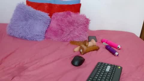 suzan_30 online show from 11.27.25