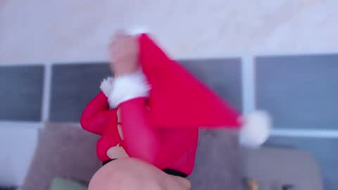 Snapshot of suzan_jane chatting on 12.07.24 Susan online show from 12.07.24