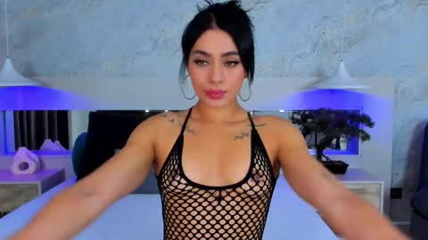 Snapshot of suzan_jane chatting on 10.03.25 Susan online show from 10.03.25