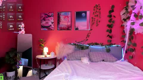 Hey Im Suzane online show from 03.23.26