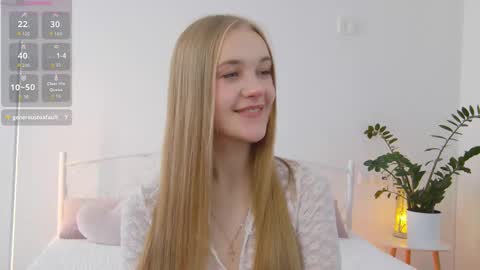 Suzi online show from 10.14.25