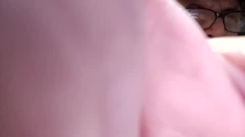 Snapshot of suzuki1250 chatting on 12.23.25 suzuki1250 online show from 12.23.25