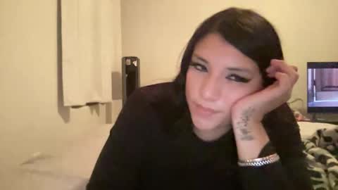 Snapshot of suzyishellawet chatting on 04.06.26 Suzy online show from 04.06.26