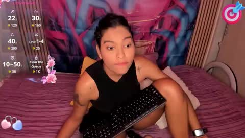 suzzann_rugg online show from 09.14.25