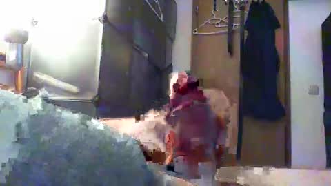 sven33755 online show from 12.22.25