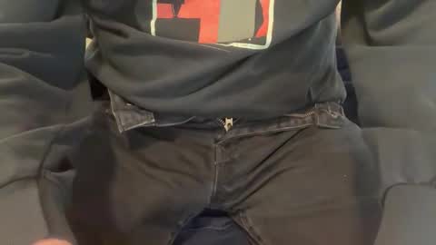 Snapshot of svscruz831 chatting on 10.17.25 VersDad55 online show from 10.17.25