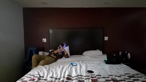 swaemalyss666 online show from 01.19.25