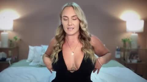 Swedish Candii online show from 02.07.26