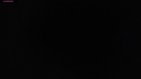 Snapshot of sweeetsweat chatting on 01.04.25 sweetsweat online show from 01.04.25