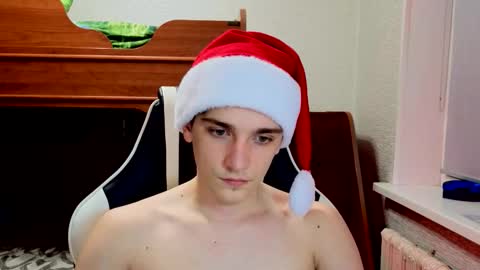 sweeetyangeel online show from 12.18.25